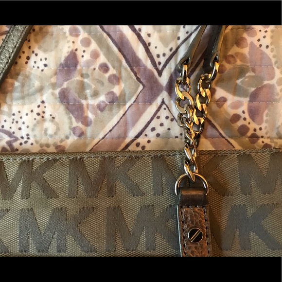 Michael Kors Bag - Picture 2 of 3